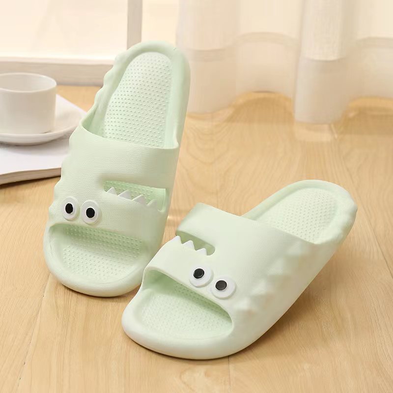 Summer Internet Celebrity Biscuit Slippers Women's Poop Feeling Interior Home Bath Silent Anti-Slip Cute Couple Home Sandals
