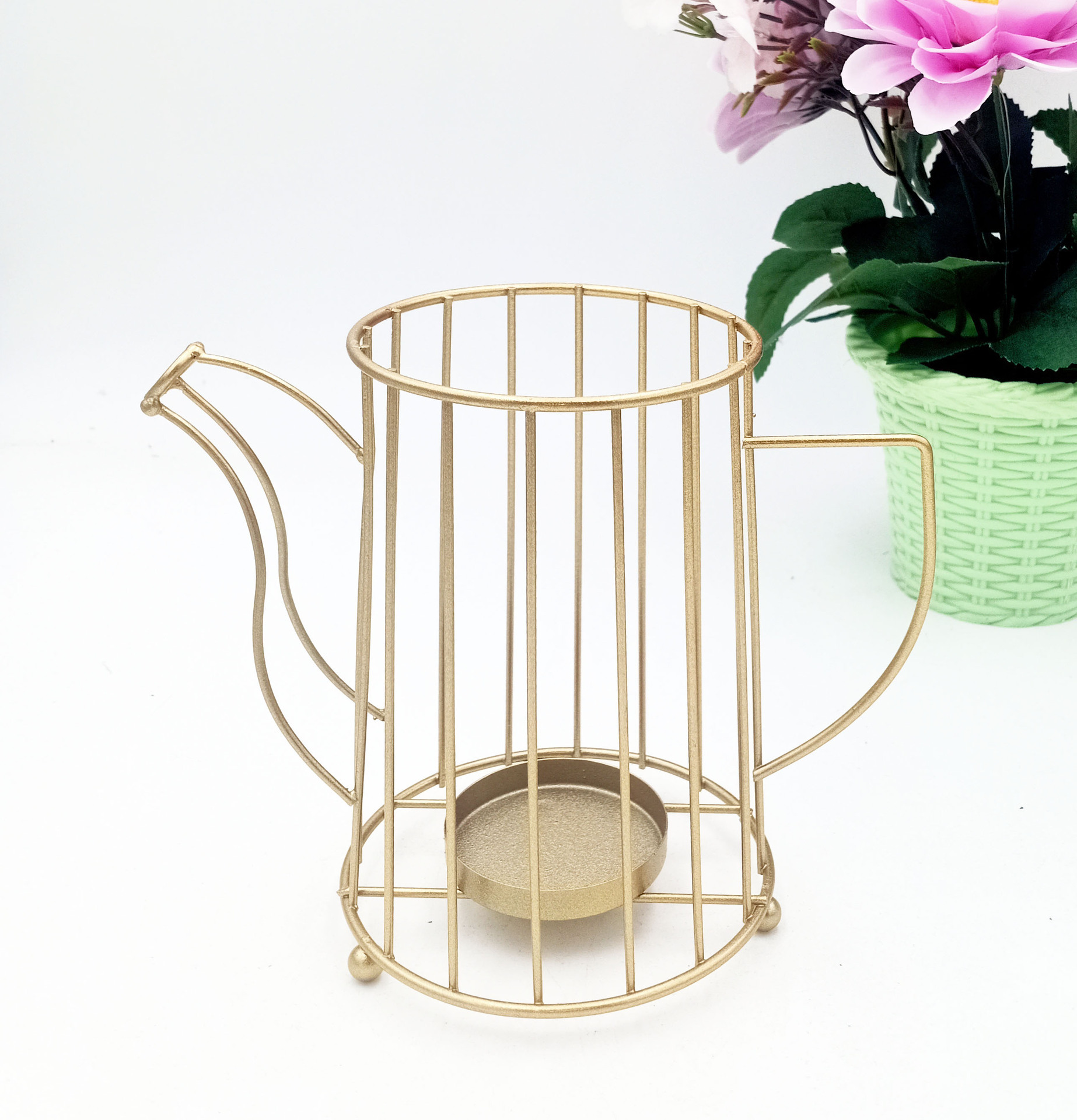 厂家直销跨境水壶铁线烛台铁架子铁丝工艺品电镀喷漆金色加工定制