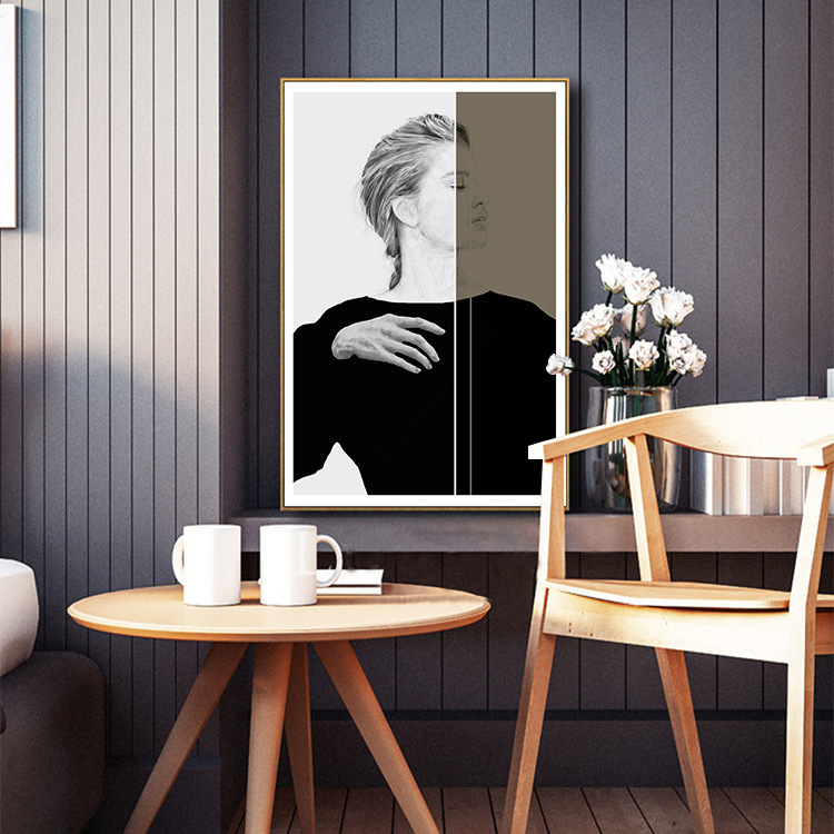 北欧简约黑白摄影美女照 人物摄影装饰画