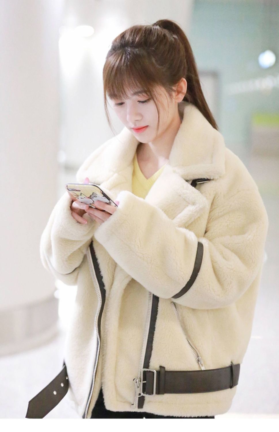 鞠婧祎同款加绒加厚羊羔毛外套女2020秋冬季百搭新款毛绒机车炸街