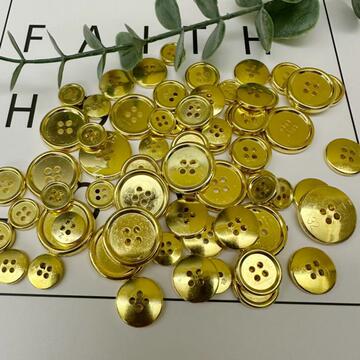 现货金色塑料镀金纽扣四眼金色扣子服装配件