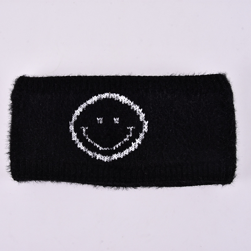 2021 New Knitted Smiley Face Scarf Plush Knitted Windproof Confinement Hair Band Internet Celebrity Same Style Headwear Headband Wholesale