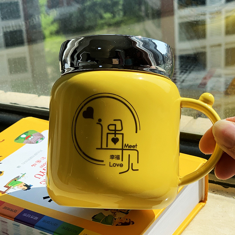 Ceramic Cup with Cover Spoon Mirror Vacuum Cup Cute Cartoon Mug Creative Couple Office Cup Gift Customization
