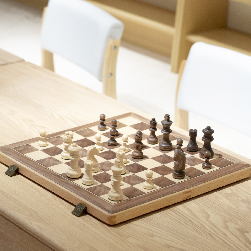 高品质桃花芯木国际象棋跳棋/高档儿童旅行折叠棋盒/wooden chess