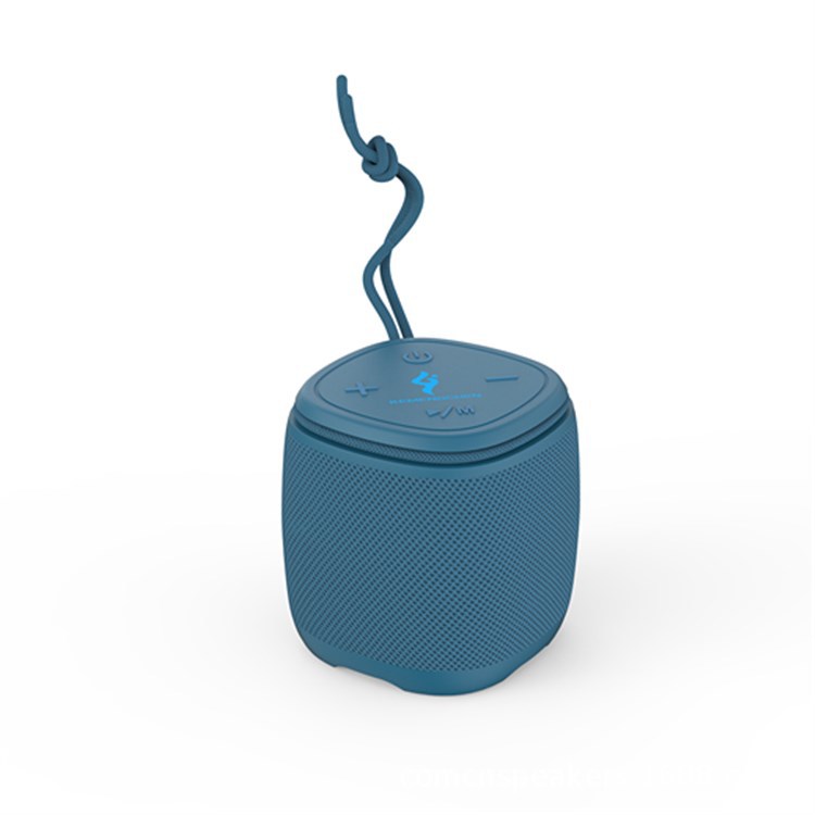 2025年新款无线骑行防水音响新款外贸高端便携低音炮户外小巧插卡