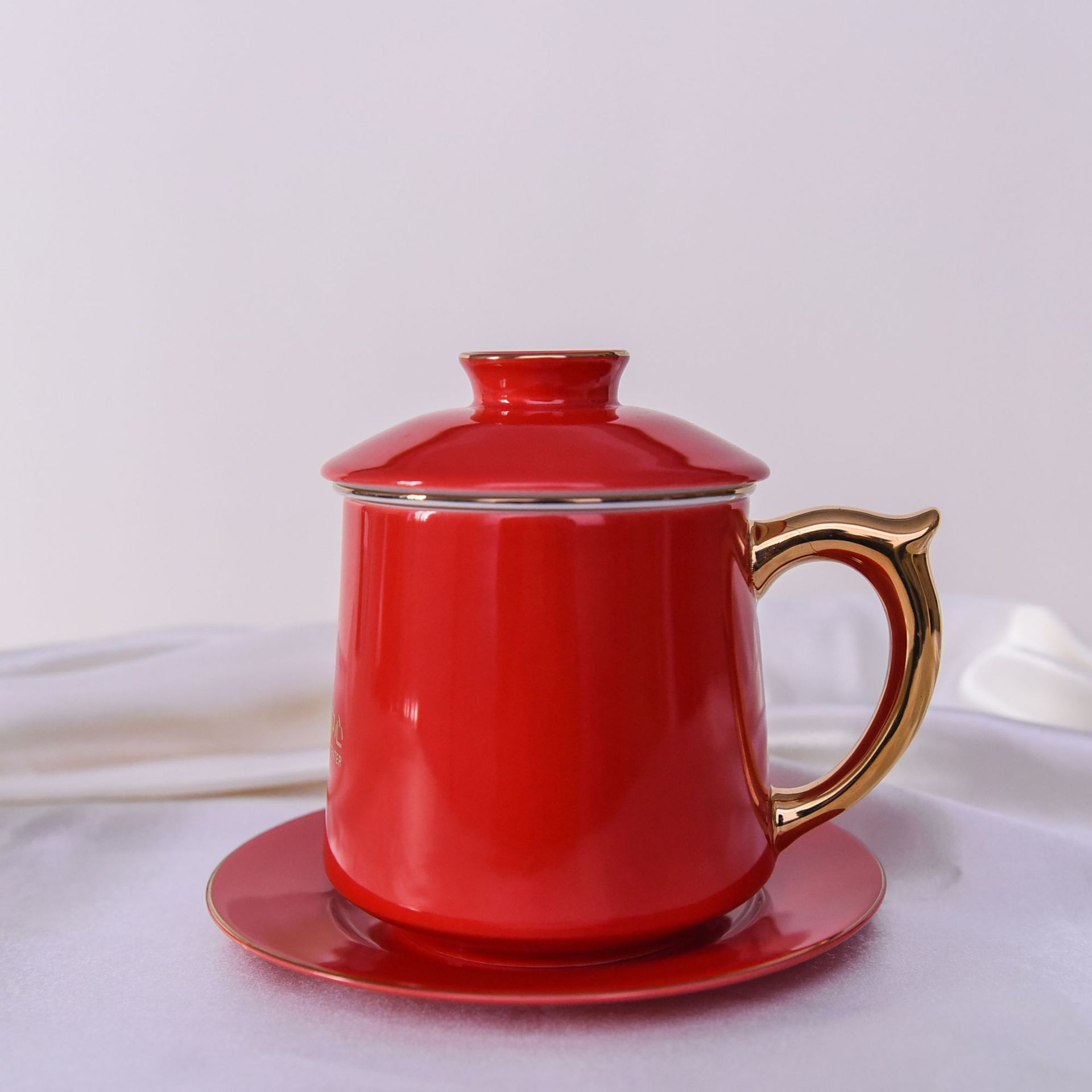 厂家批发陶瓷茶漏盖杯骨瓷茶水分离杯办公会议水杯红色商务礼品杯
