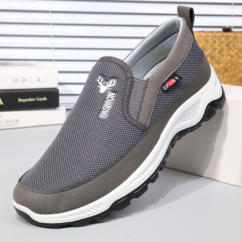 One Piece Dropshipping 2023 New Old Beijing Cloth Shoes Men's Casual Pumps Wholesale Canvas Shoes Middle-Aged and Elderly People's Shoes Cloth Shoes