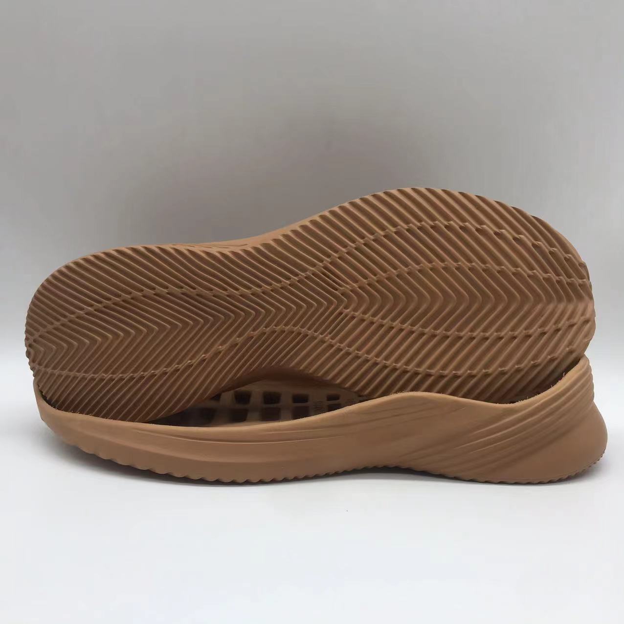 盛江泉鞋底专业生产销售eva鞋底橡塑发泡鞋底男大底高端运动鞋底