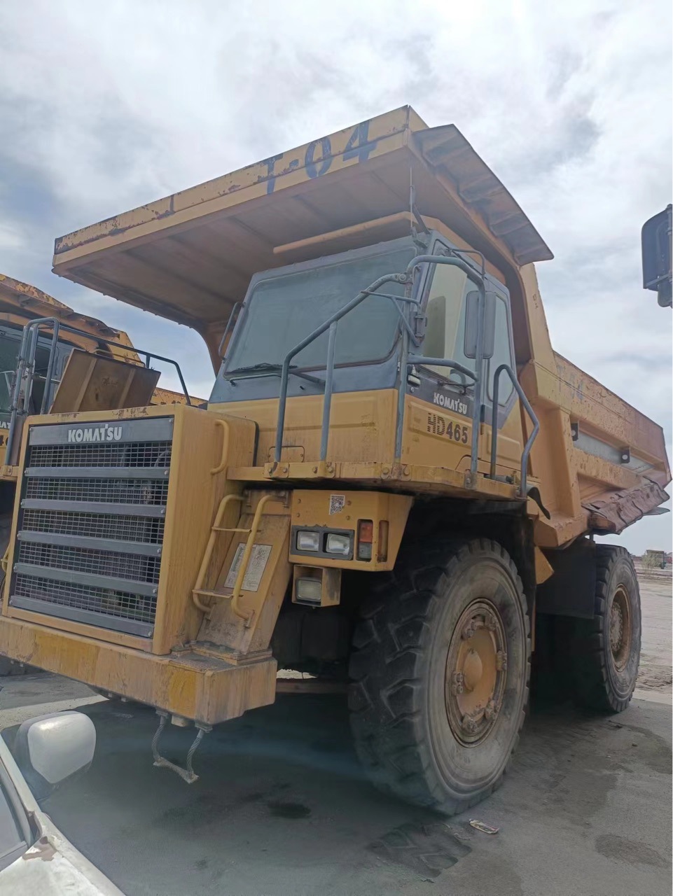 出售二手小松自卸车,小松矿卡,小松465,小松翻斗车
