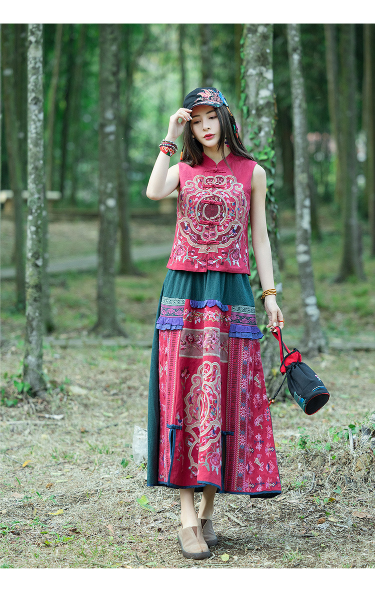 秋冬款民族风绣花苗裙 云南旅游复古拼色重工刺绣棉麻半身裙长裙