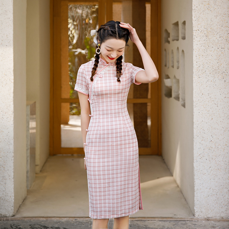 粉色法式旗袍女改良版2021年新款夏甜美复古气质小个子收腰中长款