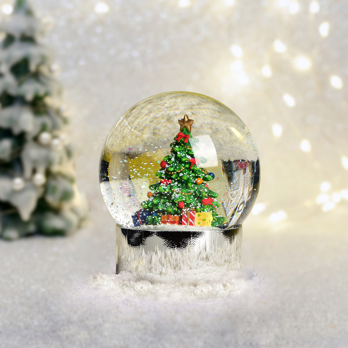 Factory in Stock Snow Christmas Tree Crystal Ball Cross-Border Hot Sale Amazon Aliexpress Christmas Gift Crystal