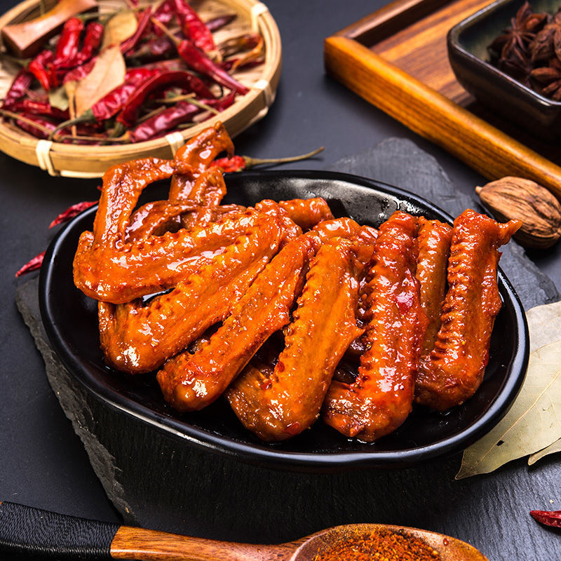 香辣鸭翅卤味休闲小零食湖南特产即食小吃真空包装鸭零件