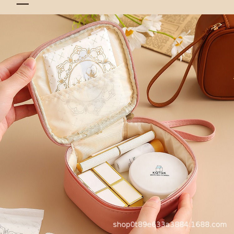 Cloud Sanitary Napkin Storage Bag Small Portable Lipstick Storage Bag Travel Sanitary Napkin Storage Bag Wholesale