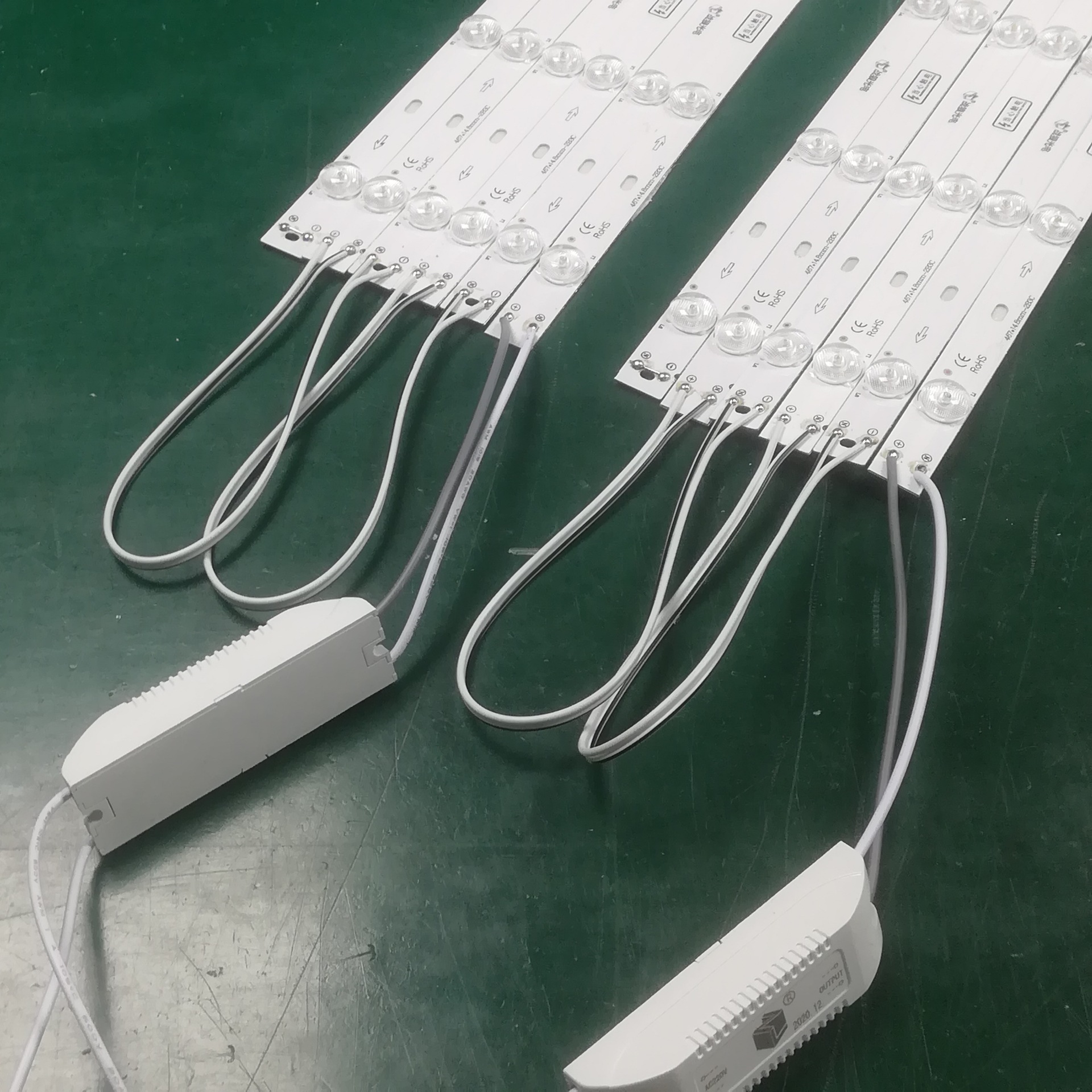 深圳工厂直销供1拖9 双电阻高压led漫反射模组高亮灯条