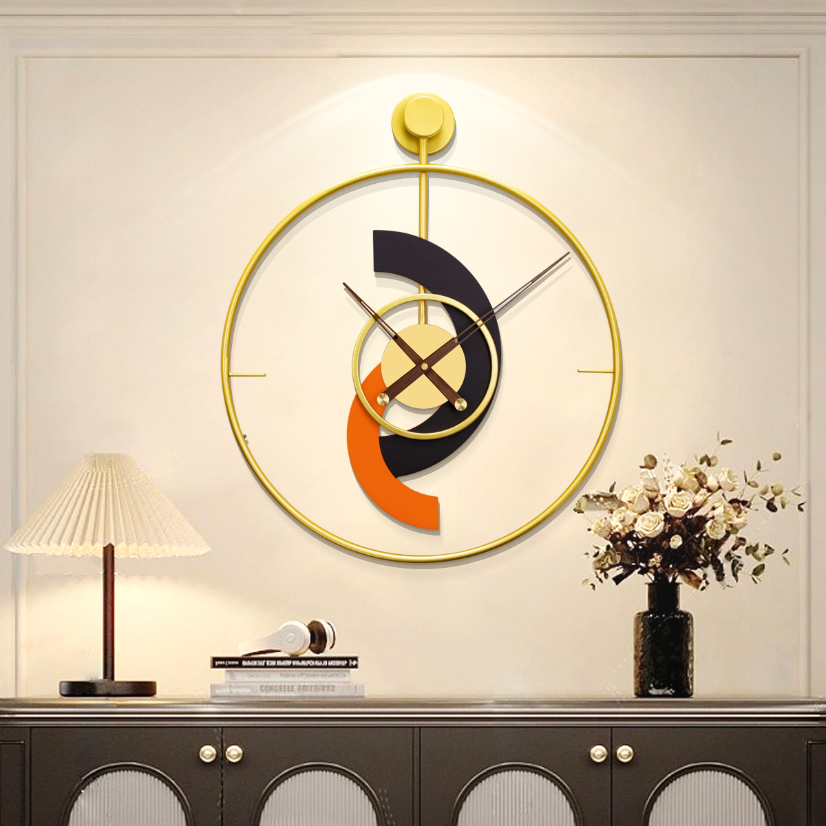 Modern Minimalist Metal Wall Clock Battery Powered Noiseless Clock Suitable for Home Decoration Office Living Room Bedroom