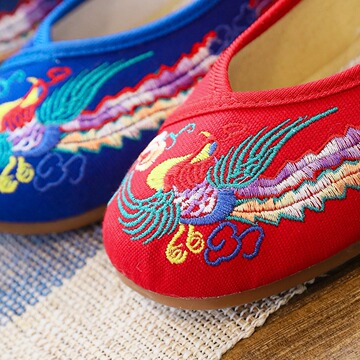 低跟鞋 单鞋 牛筋底绣花布鞋 浅口女鞋 民族风帆布秀禾婚鞋-阿里巴巴