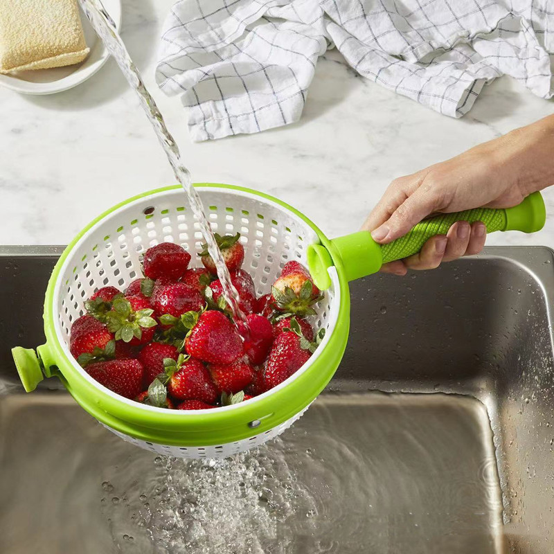 Kitchen Vegetables Rotating Water Drainer