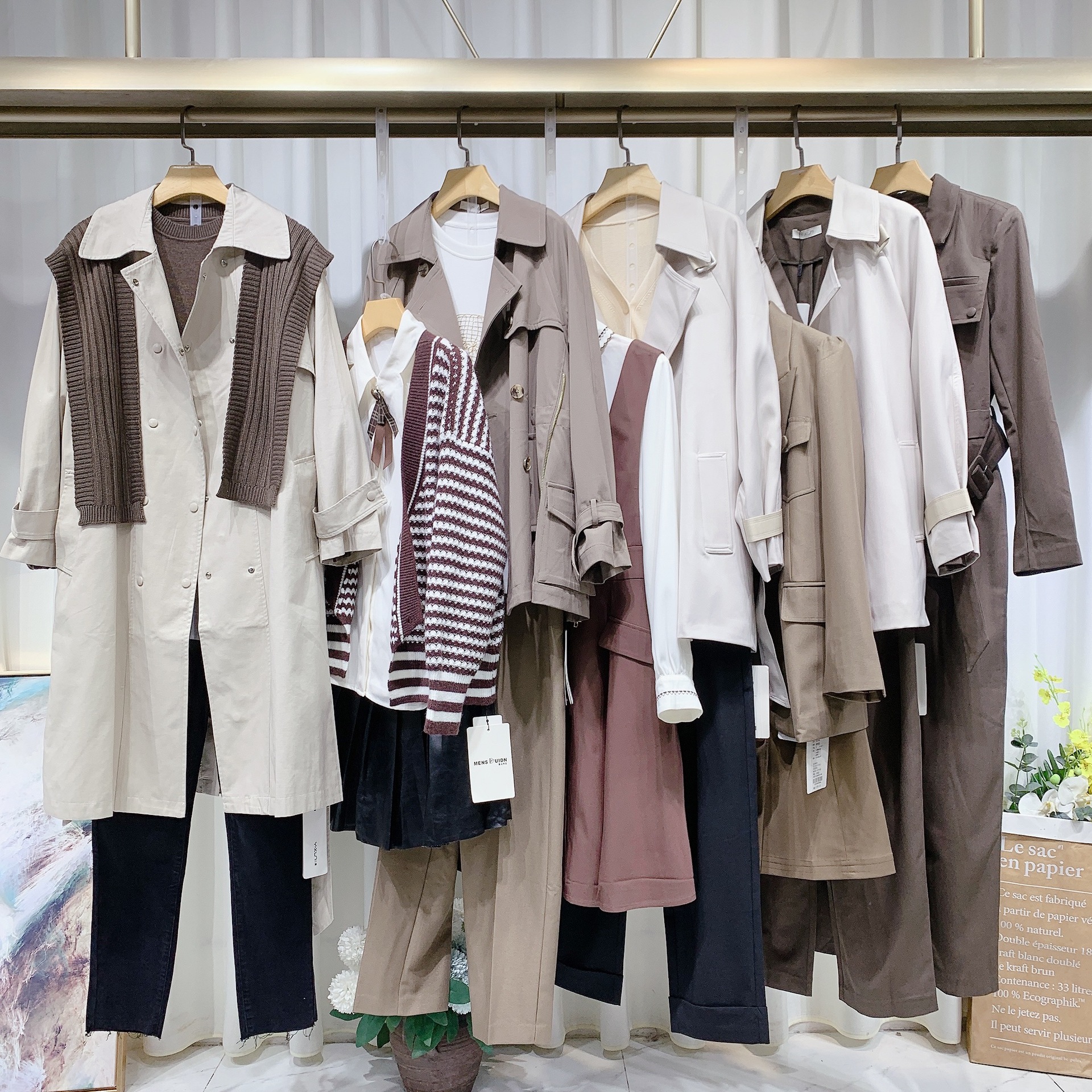 珂雯娜23秋大码撤柜女装特卖清货衣服批发服装档口西装套装-阿里巴巴