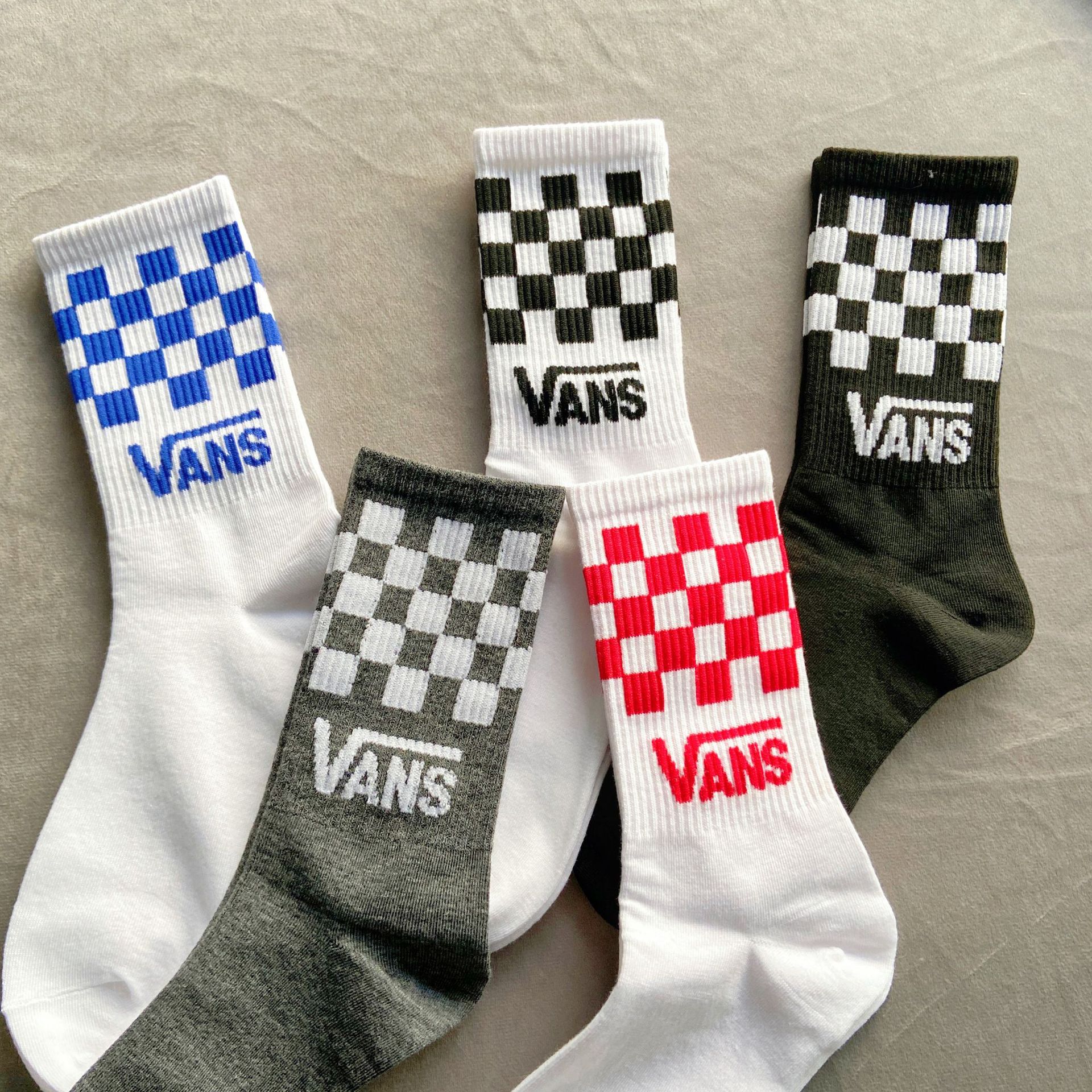 秋冬潮牌万斯袜子女高筒情侣款ins潮韩版街头运动滑板袜外贸批发