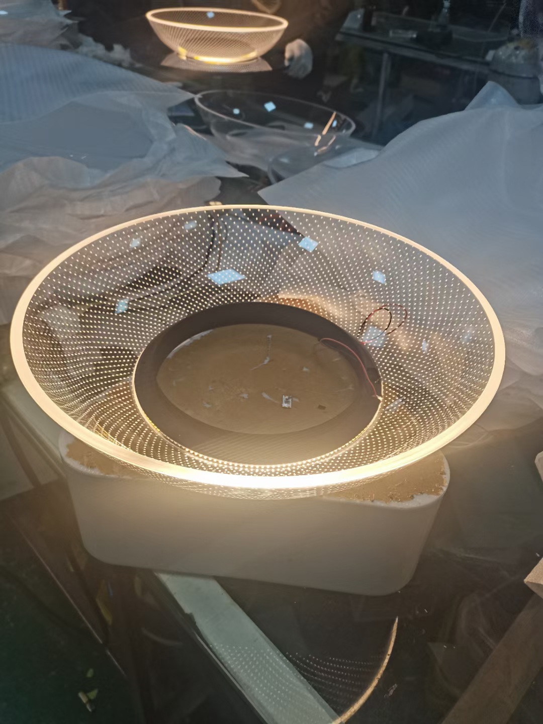 华跃户外亮化工程激光导光板亮化幕墙导光板led透明全彩导光板