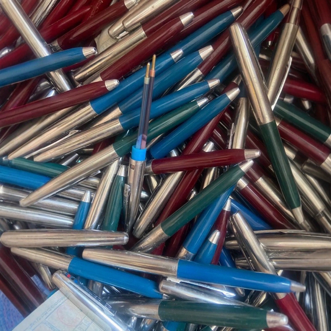 经典老款上海产590型号双色圆珠笔书写练字办公