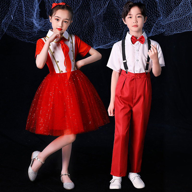 红色儿童舞台服演出服少先队队服领结背带裤表演服元旦国庆六一儿