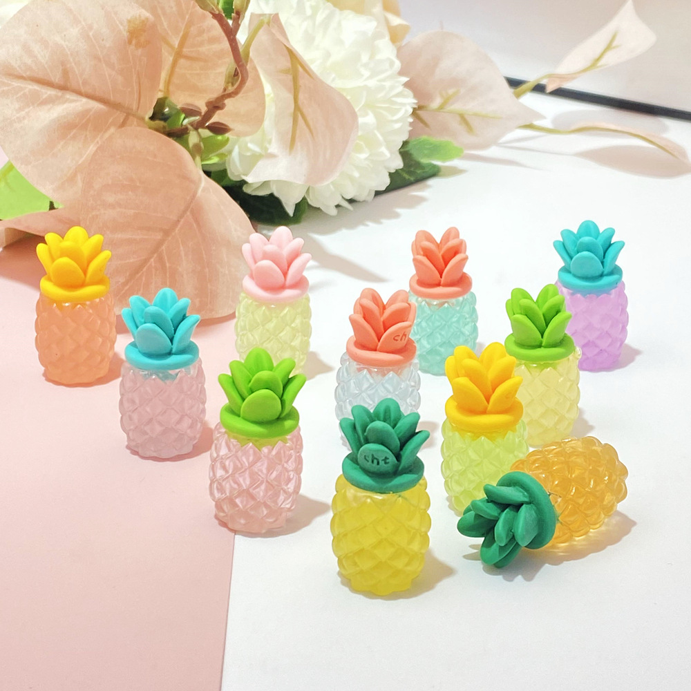Creative Three-Dimensional Fruit Luminous Pineapple DIY Cream Glue Small Jewelry Accessories Resin Decorations Live Hot Pendant