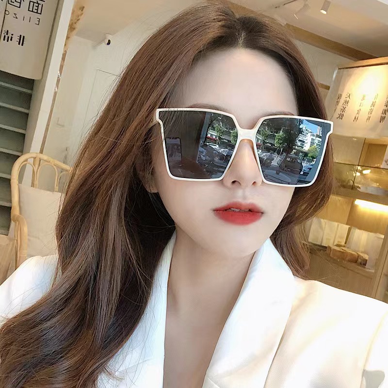 2024新款大框方形显瘦大脸偏光墨镜女韩版眼镜潮显脸小街拍太阳镜