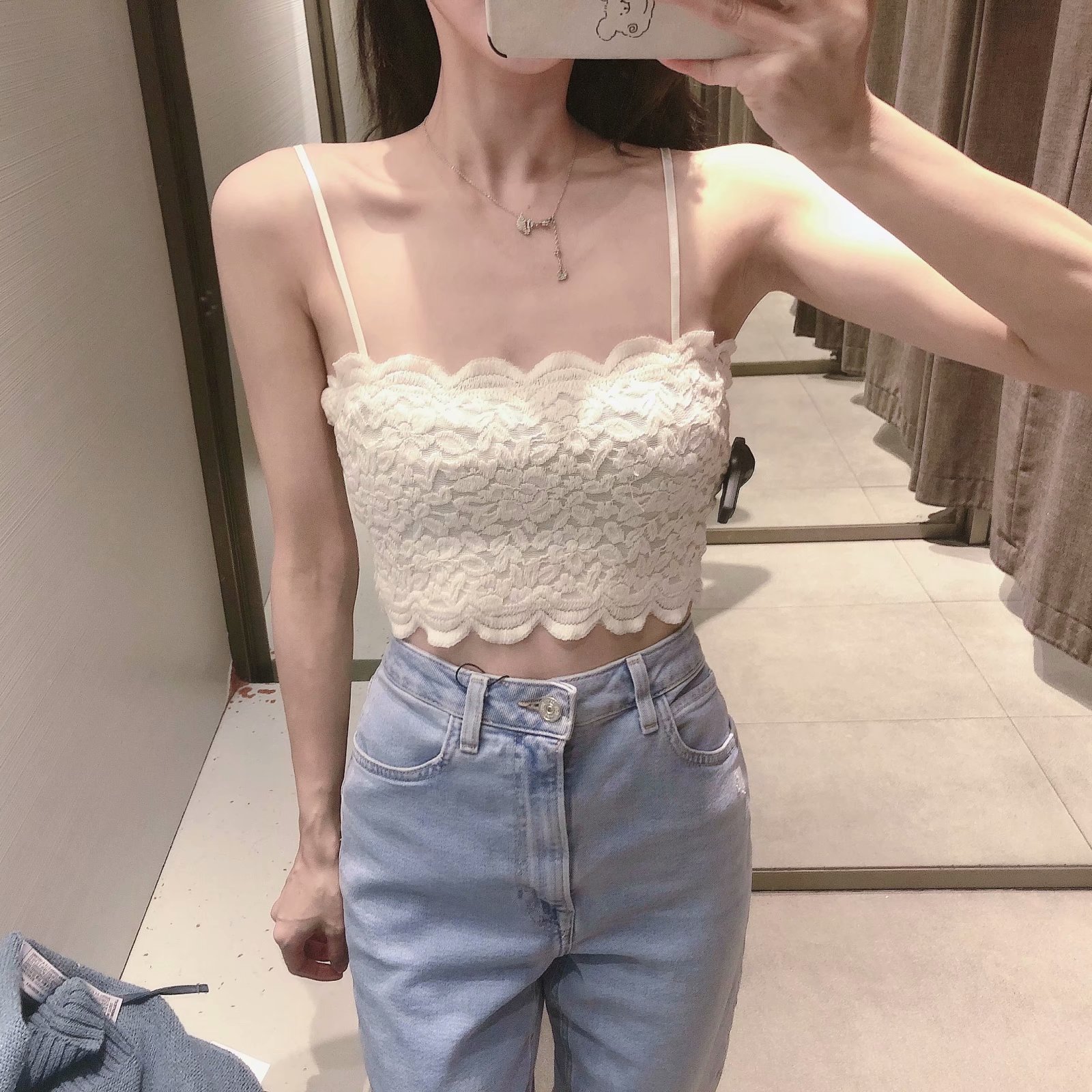 春季新款欧美女装时尚纯色蕾丝一字领吊带小背心上衣c9525