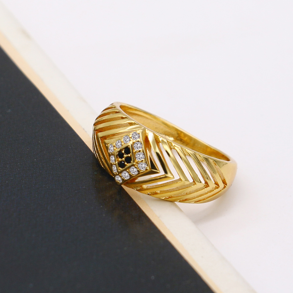 复古金色镶锆石欧美几何型男女式戒指镀厚铑金结婚指环首饰品批发