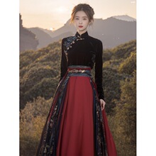 新中式女装穿搭一整套新年战袍改良国潮汉服上衣搭配马面裙两件套