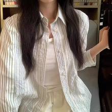 夏季新款法式POLO领条纹衬衫上衣女设计感小众韩系风格宽松衬衣