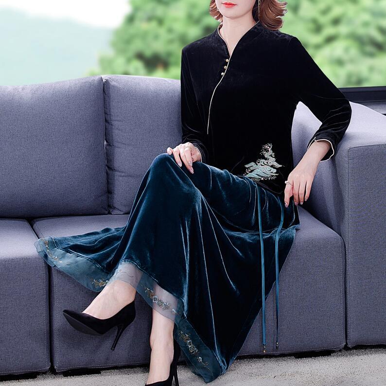 真丝女装套装中年图片