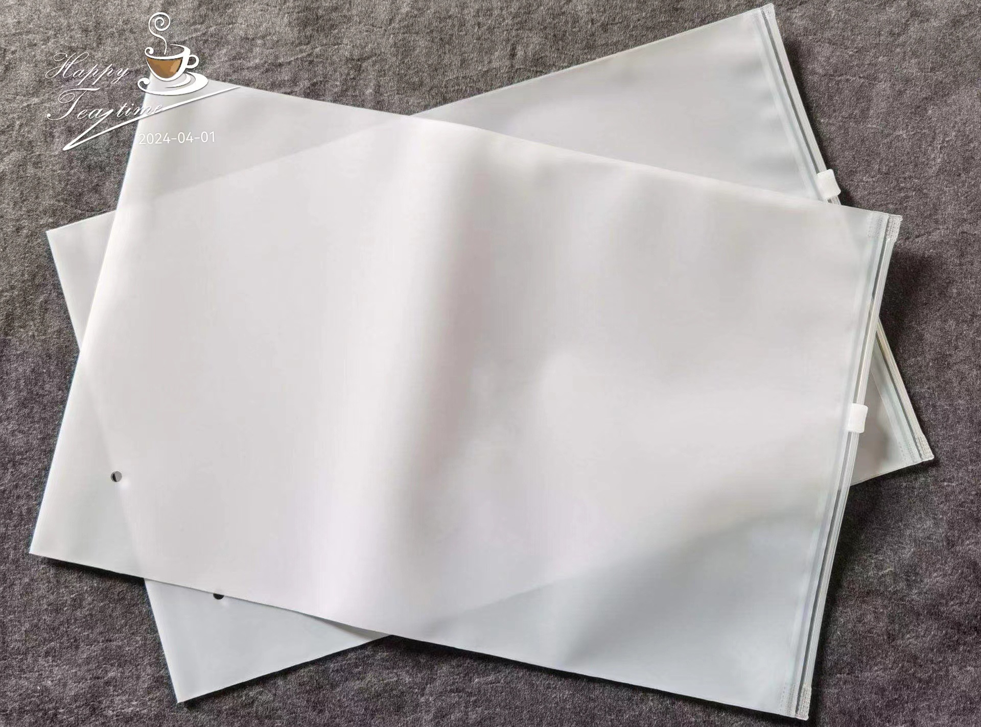 pe透明拉环拉链链袋 磨砂美妆化品拉链袋 密封防水手环收纳包装袋