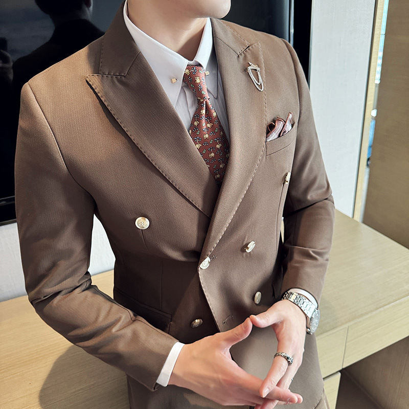 高质量款男士西服套装品质感戗驳领双排扣西服三件套主持新郎礼服
