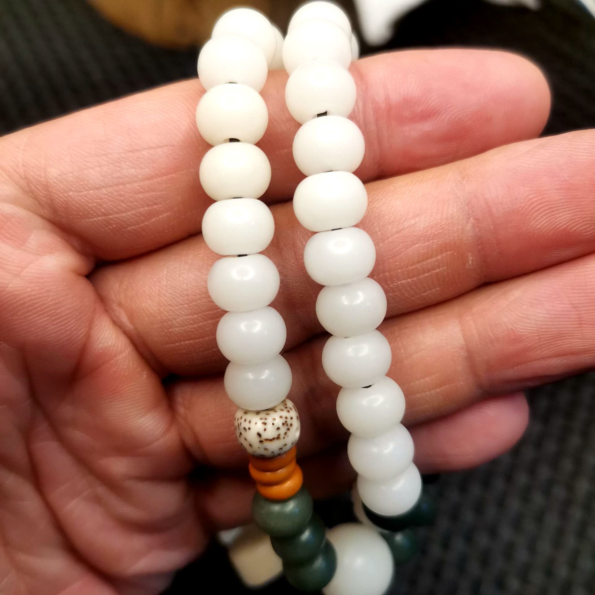 原籽白玉菩提根手串手链直播货源男女盘玩菩提佛珠手链手持