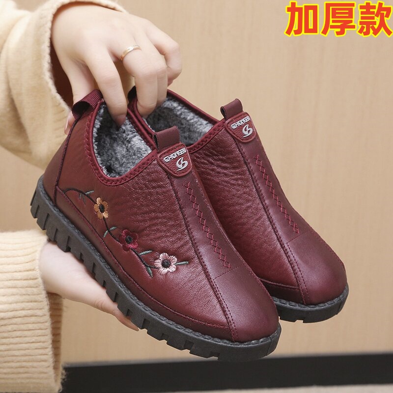 Winter Antislip Old Beijing Cloth Shoes for Women Elderly Cotton-Padded Shoes Fleece-lined Warm Grandma Waterproof Soft-Soled Middle-Aged and Elderly Mom Shoes