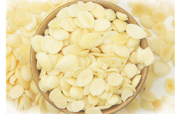 精选去皮南杏仁干杏仁片甜杏仁200克新货光中杏仁承德生杏仁苦山杏仁