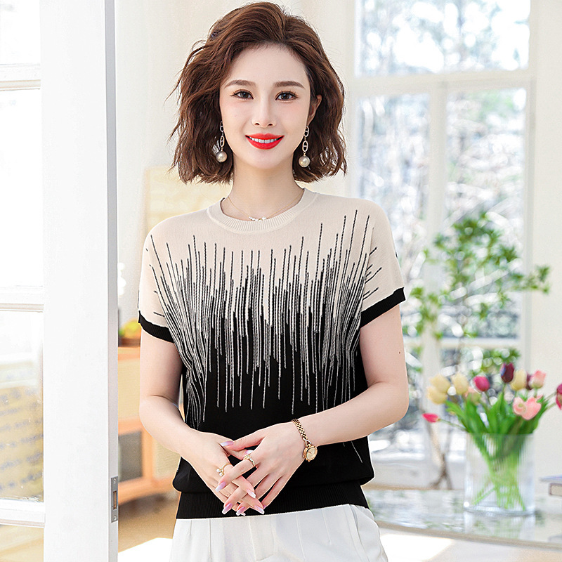 妈妈夏装新款针织女士t恤中老年妈妈宽松洋气显年轻小衫一件代发