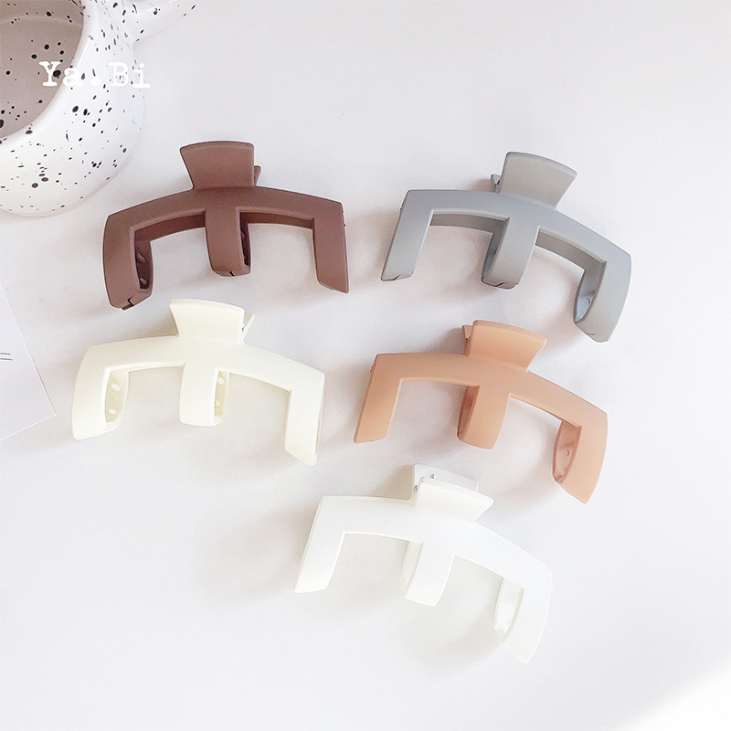 Frosted Cream Color Updo Hair Claw Simple Ins Barrettes Female Korean Style Large Shark Clip Hairpin Accessories