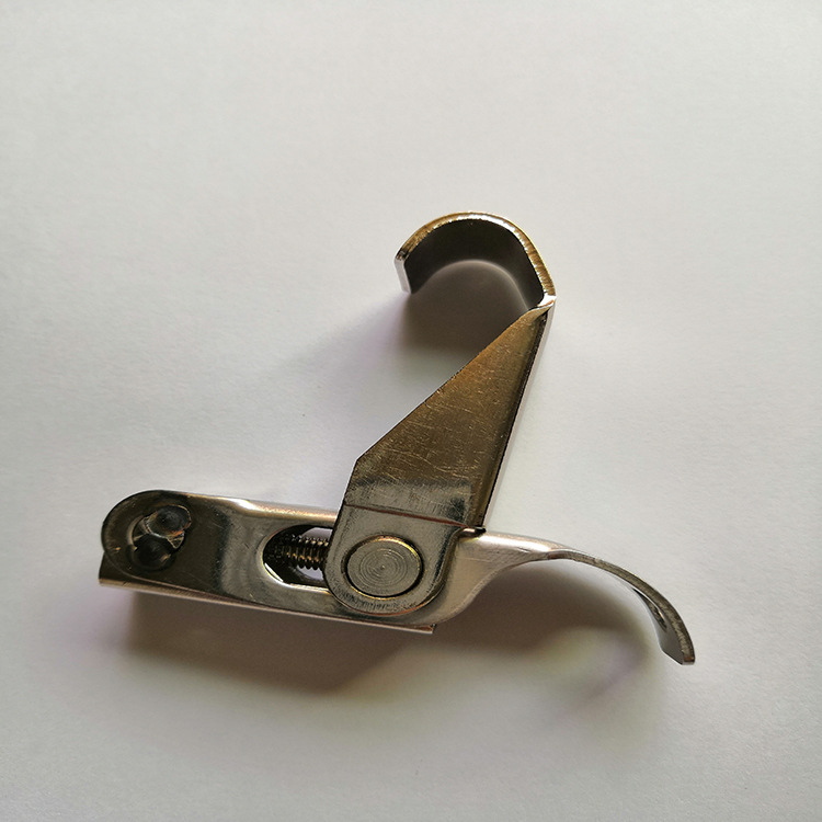 防脱拉扣304不锈钢迫紧搭扣自动化防震锁扣安全门扣弹簧鸭嘴扣