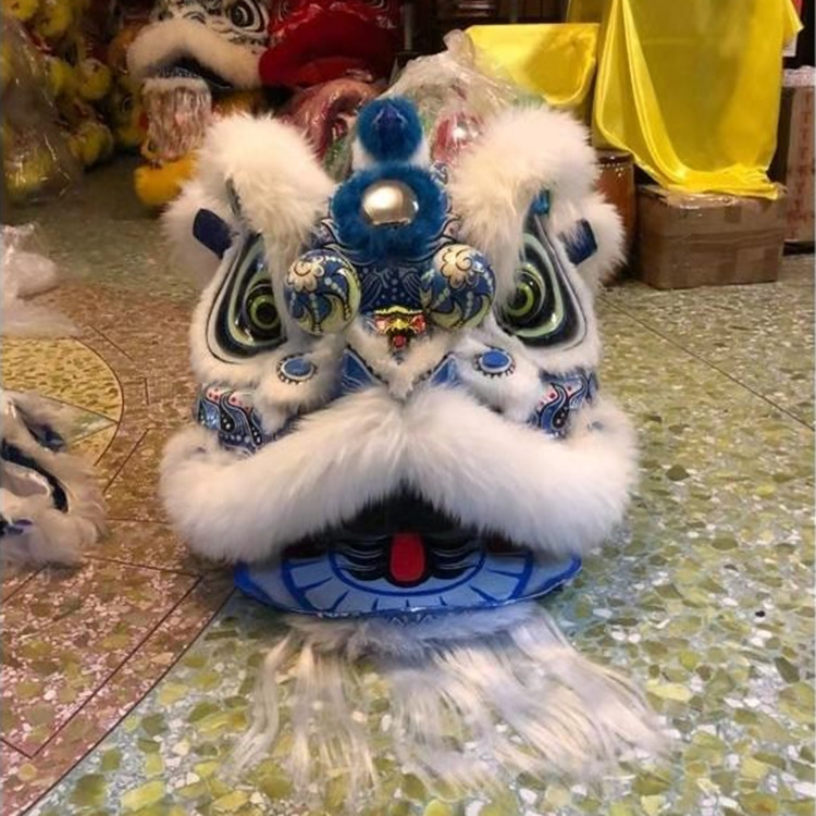 南狮行出售 蓝红色醒狮 白色佛装狮 舞龙舞狮 舞狮道具佛山狮子