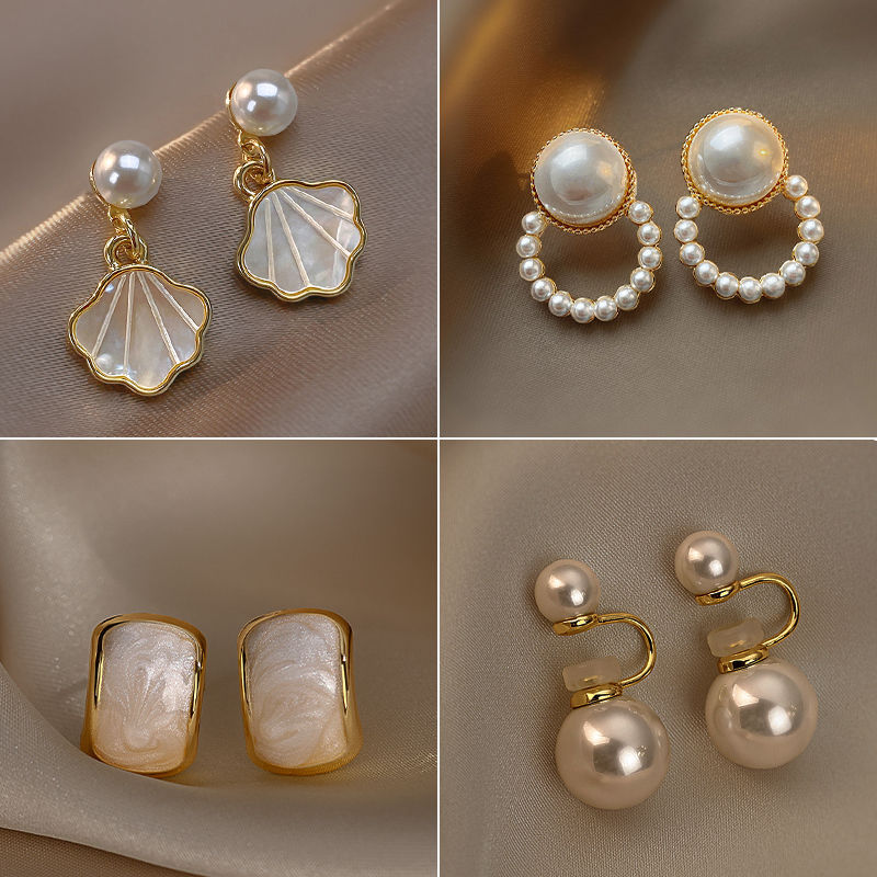 Pearl Shell Ear Clip without Pierced Female Eardrops 2024 New Special-Interest Design High-Grade Painless Earrings Female Earrings