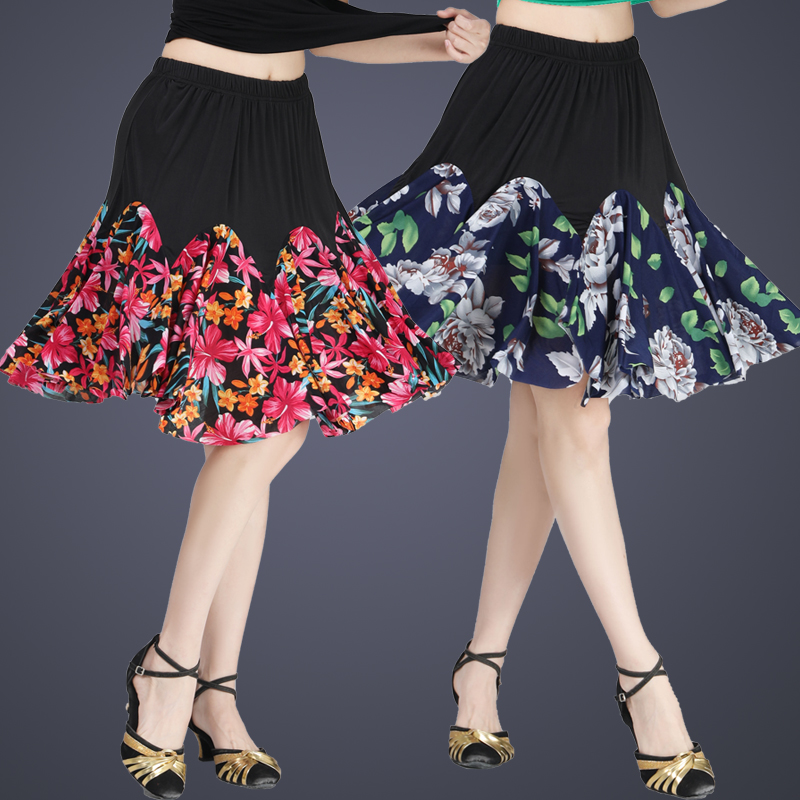 广场舞服装新款半身裙短裙跳舞裙舞蹈演出服大摆裙交谊舞裙裙子女