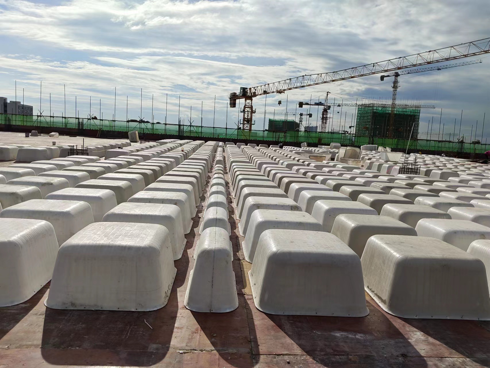 2成交0个塑料建筑模壳 浇混凝土密肋楼盖 周转膜壳租售生产直供相似