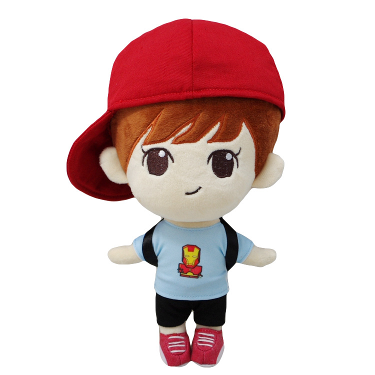 厂家供应新款明星公仔 卡通男孩毛绒玩具 套装帽子双肩包娃衣