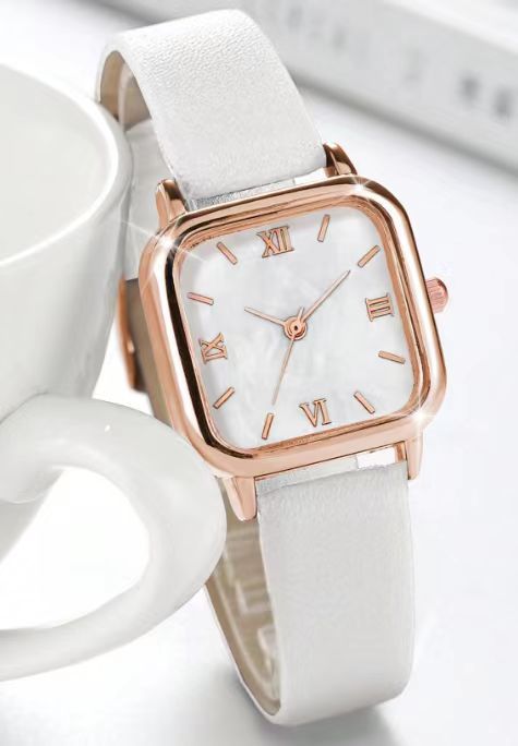 Foreign Trade Watch Female Student Korean Simple Cute Junior High School Retro Artistic Thin Strap Small Dial Girlfriends Watch