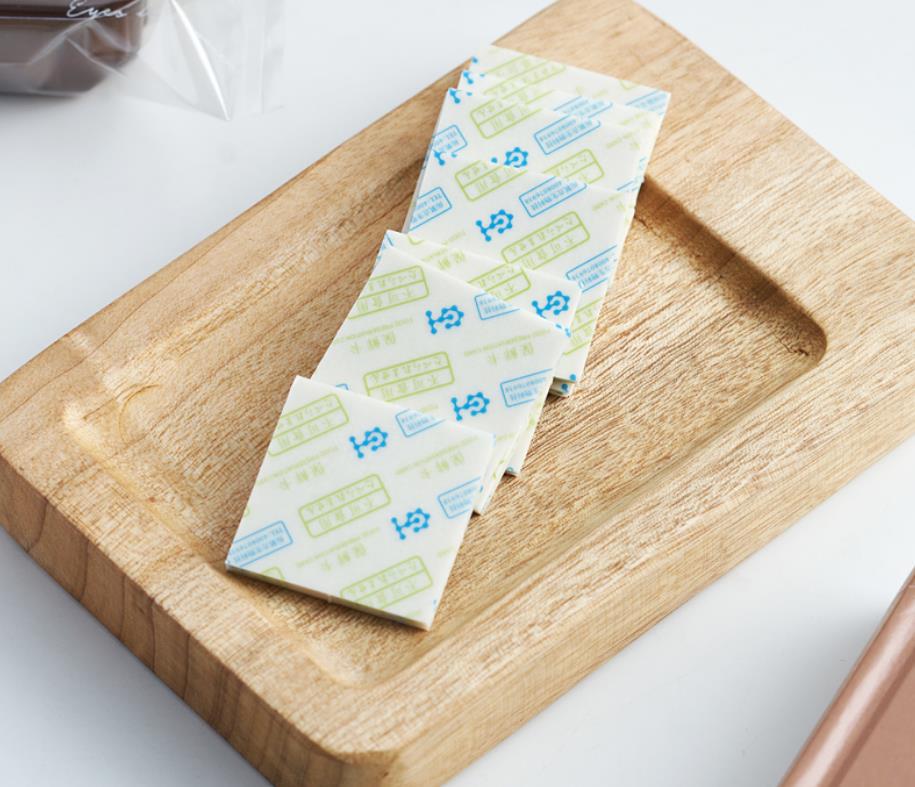 50型食品保鲜卡月饼保鲜卡烘焙面包包装袋外控型酒精保鲜片200片