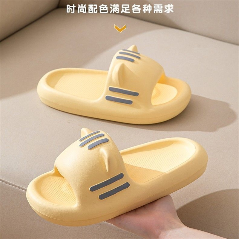 Cute Slip-on Slippers for Women Summer Outdoor Wear New Indoor Home Bathroom Bath Thick Bottom Non-Slip Slippers for Men